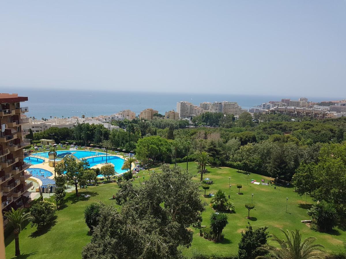 Acogedor,Apartamento.Piscina, Vistas, Terraza ベナルマデナ エクステリア 写真