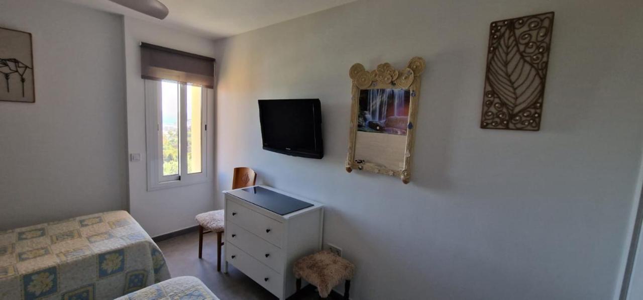 Acogedor,Apartamento.Piscina, Vistas, Terraza ベナルマデナ エクステリア 写真